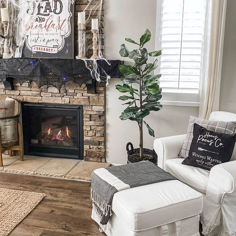 Bohemian living Room (40)