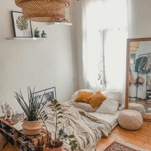 Boho Bedroom Plans with Pallet Beds | Bohemain Boho