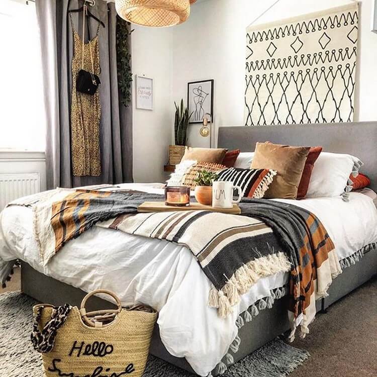 Bohemian bedroom (52)