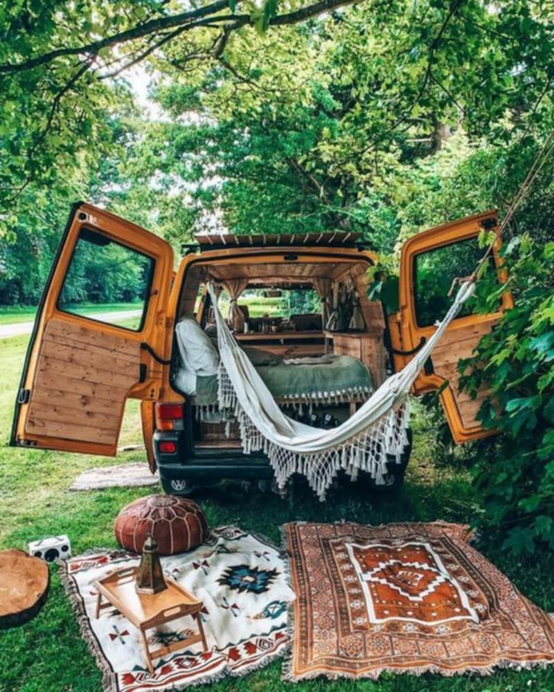 Amazing Garden Decor Ideas in Bohemian Style (27)